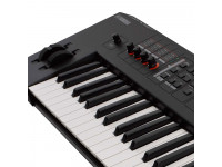 Yamaha MX61 V2 Black Yamaha MX61 V2 Black